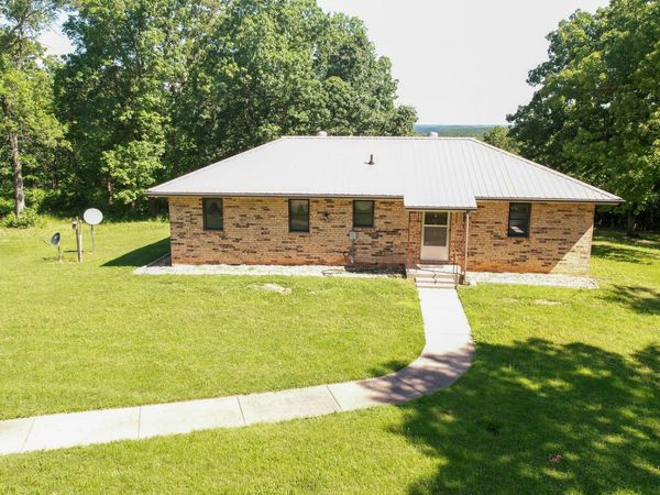 8870 NE 1275 Pvt Road, Osceola, MO 64776