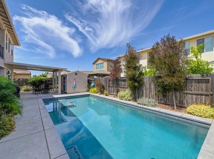 9960 Ted Kolb Way, Elk Grove, CA 95624 Photo