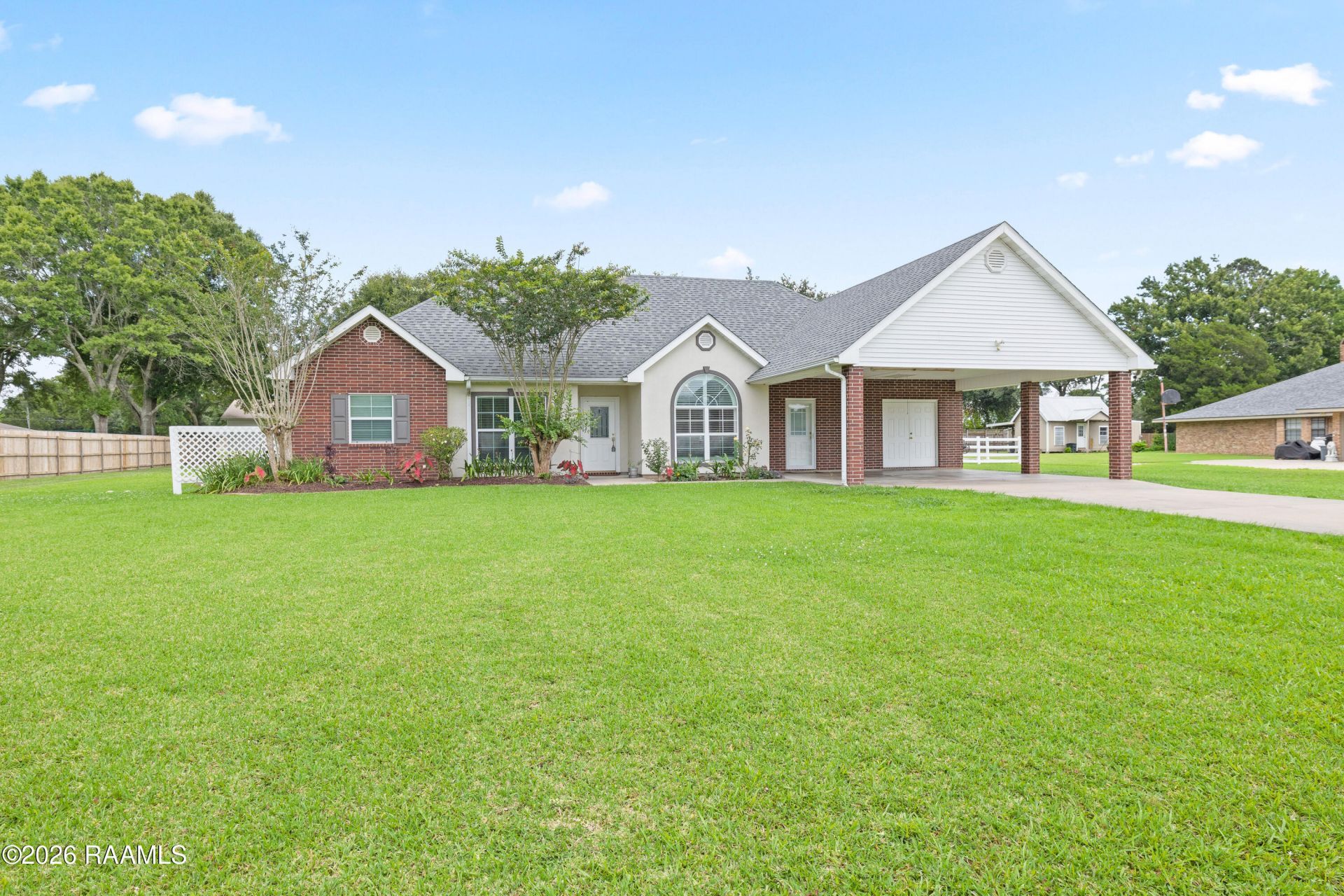 305 Crossbow Drive , New Iberia, LA 70563 Main Photo