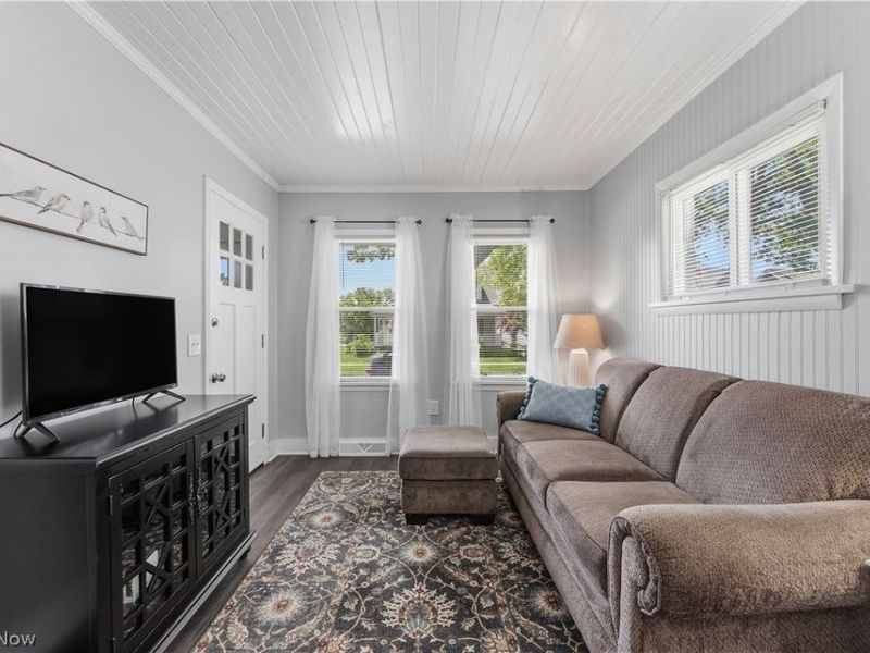 439 Independence Street, Fairport Harbor, OH 44077 Photo 9