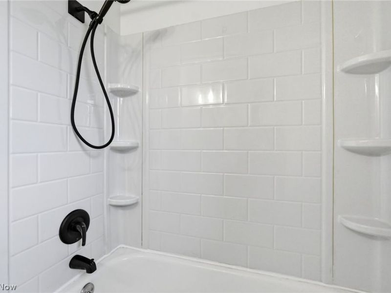 4728 Brookhigh Drive, Brooklyn, OH 44144 Photo 18
