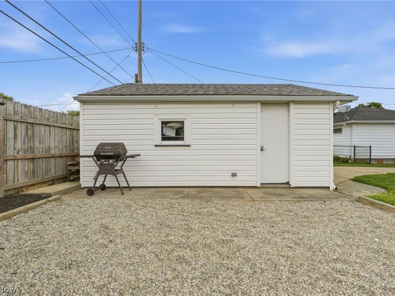 4728 Brookhigh Drive, Brooklyn, OH 44144 Photo 23