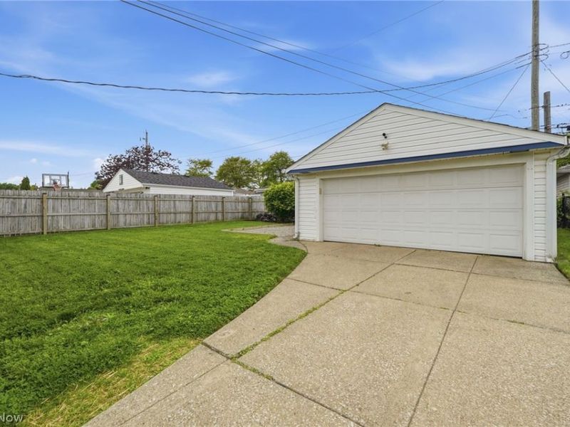 4728 Brookhigh Drive, Brooklyn, OH 44144 Photo 27