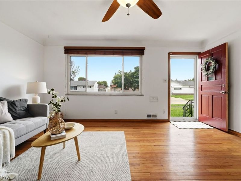 4728 Brookhigh Drive, Brooklyn, OH 44144 Photo 4