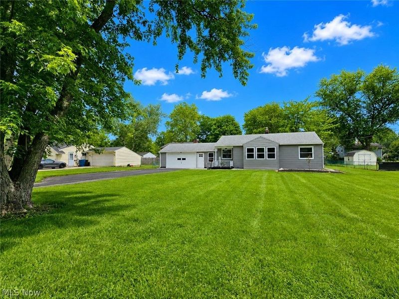 6175 Jaycox Road , North Ridgeville, OH 44039 Photo 2