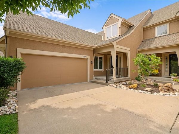 7892 W 157th Terrace, Overland Park, KS 66223