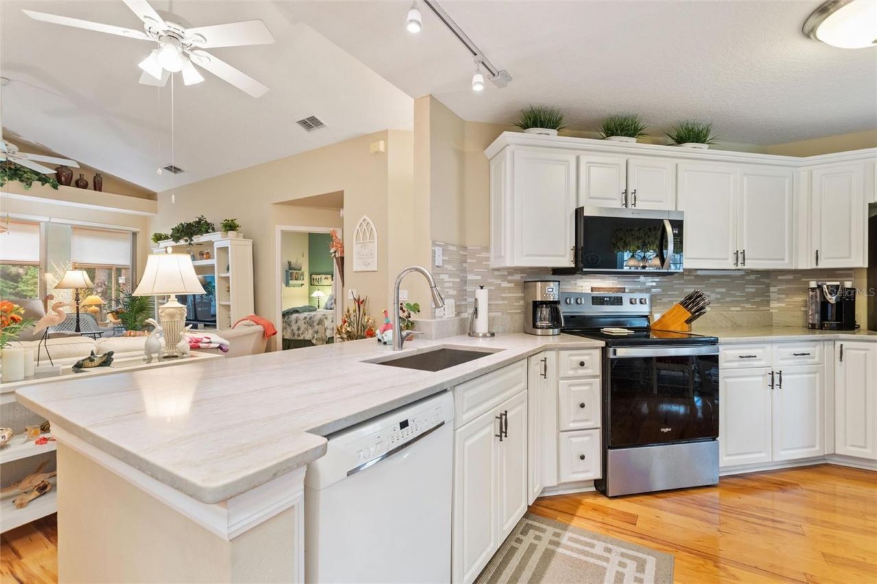 315 Ridge View Dr , Davenport, FL 33837 Photo
