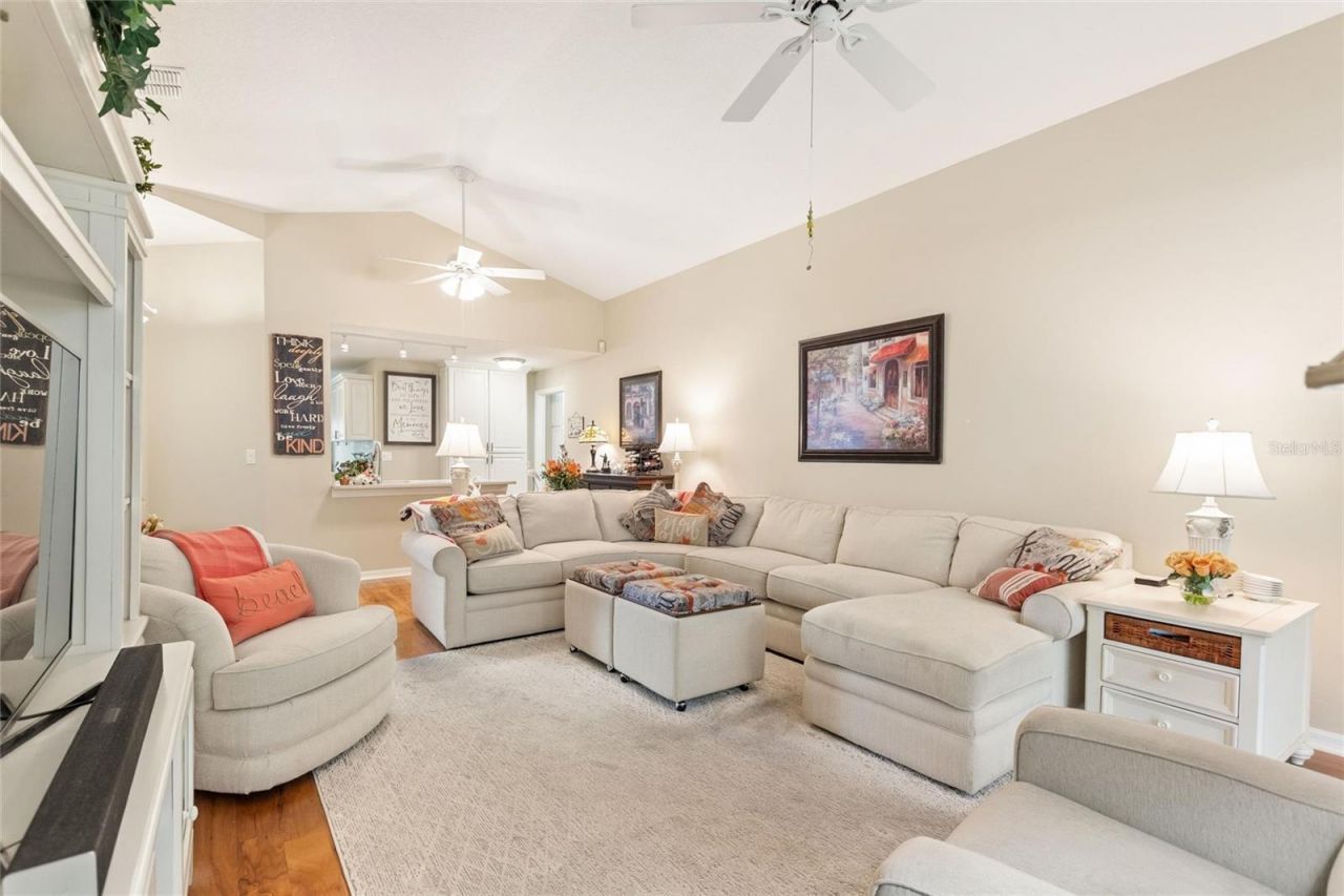315 Ridge View Dr , Davenport, FL 33837 Photo