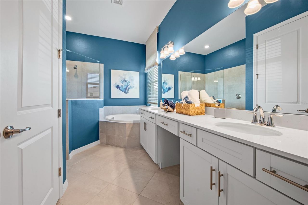 7161 Inlet Isles Court , Lakewood Ranch, FL 34211 Photo