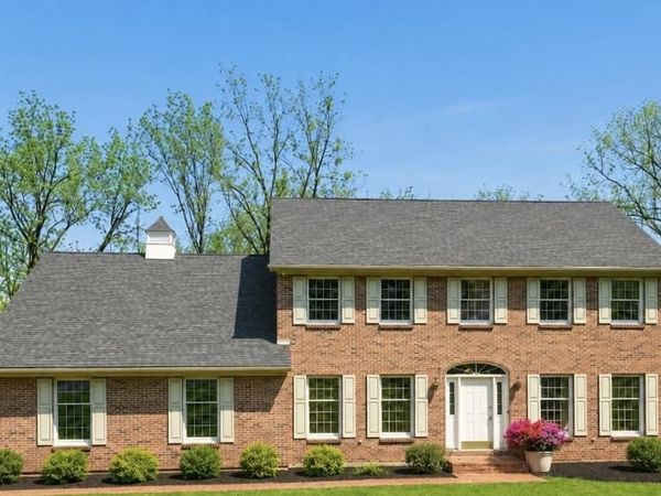 1975 MOUNTAIN HILL LANE, HELLERTOWN, PA 18055