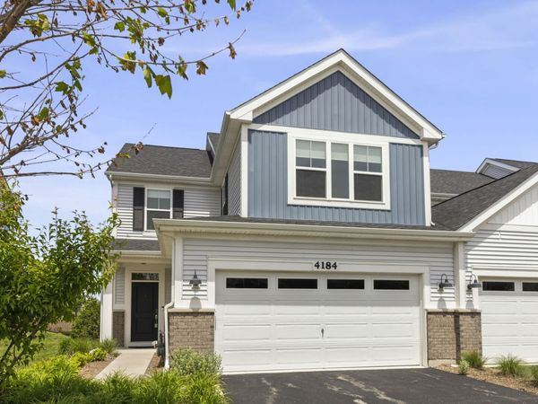 4184 Calder Lane , Aurora, IL 60504