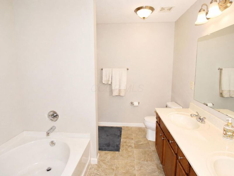 4879 Shallowford Loop, Grove City, OH 43123 Photo 26