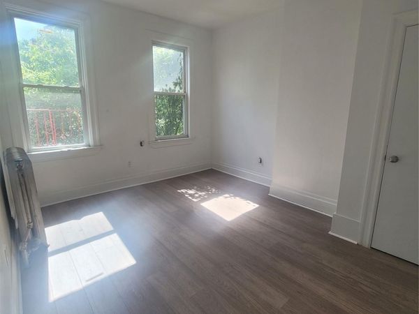 3553 Holland Avenue , Bronx, NY 10467