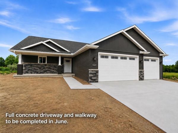 W7097 JACLYN LANE, Greenville, WI 54942