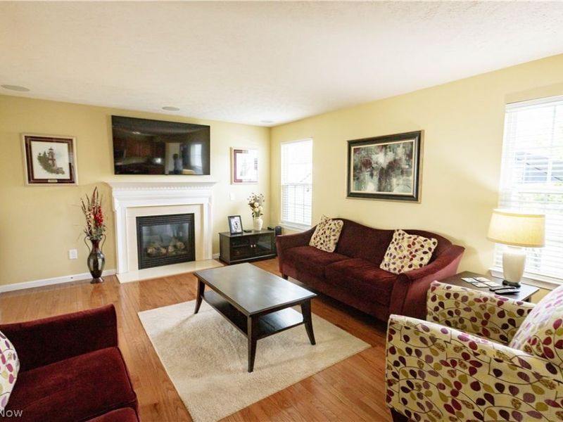 592 Eastglen Circle, Tallmadge, OH 44278 Photo 7