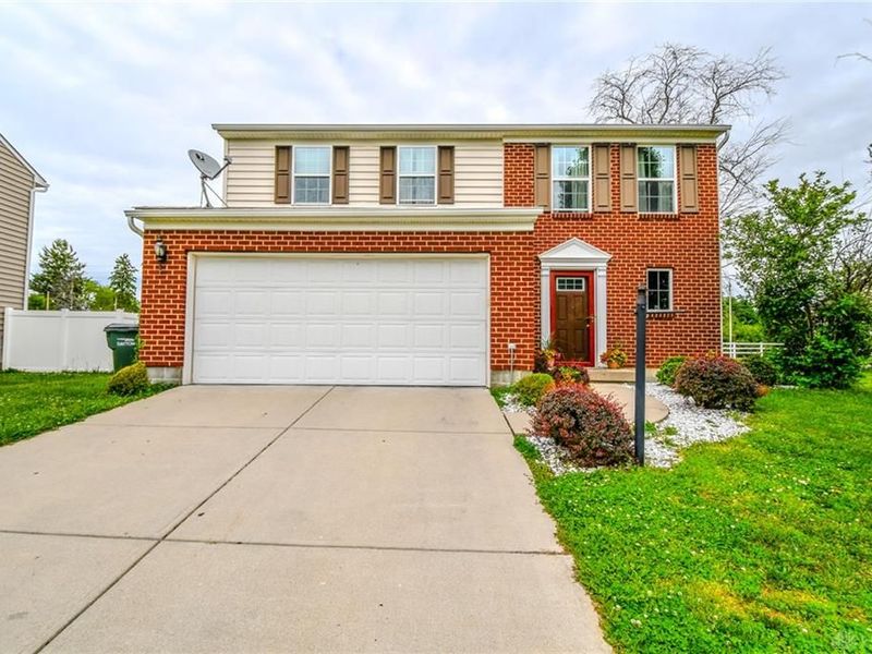 2111 Willow Oak Court, Moraine, OH 45439 Photo 4