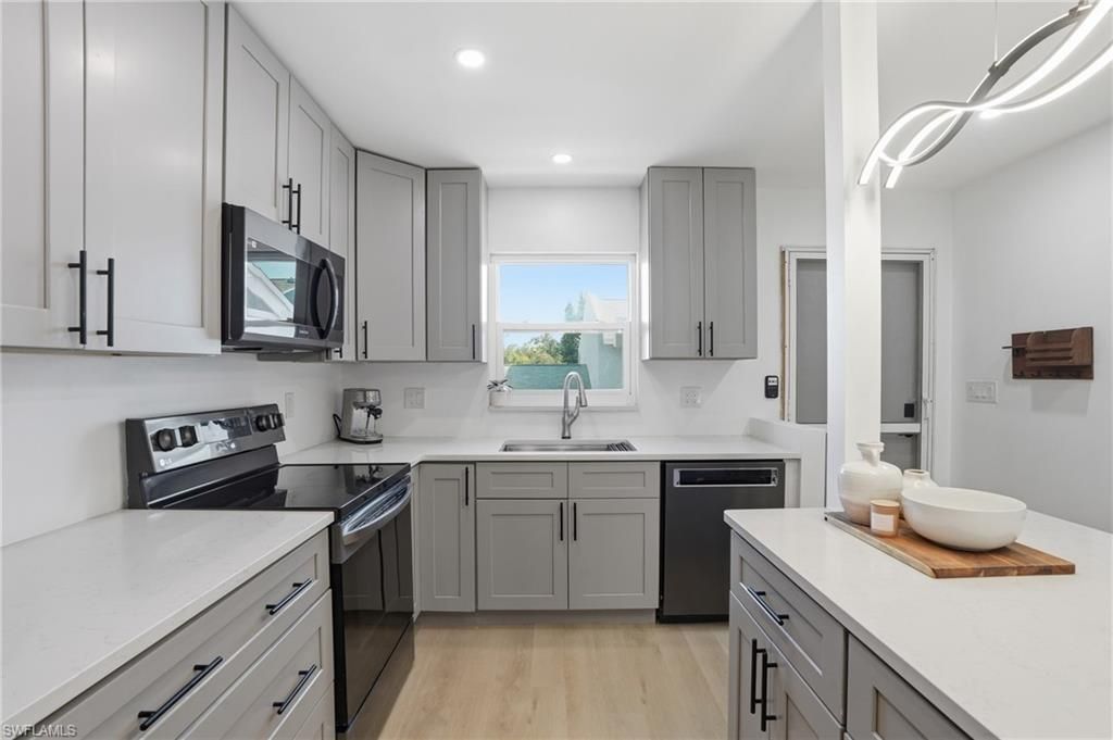 17 Watercolor Way , Unit 17, Naples, FL 34113 Photo