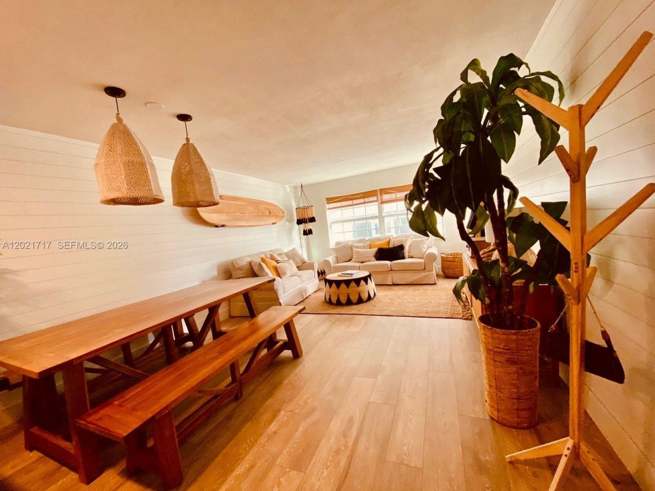 325 Ocean Dr , Unit 408, Miami Beach, FL 33139 Photo