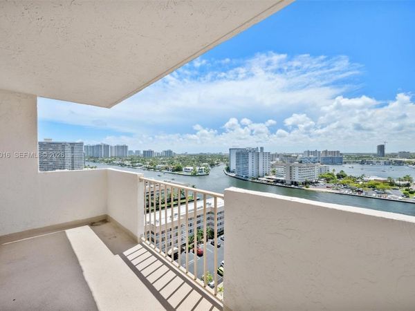 1865 S Ocean Dr , Unit 15L, Hallandale Beach, FL 33009