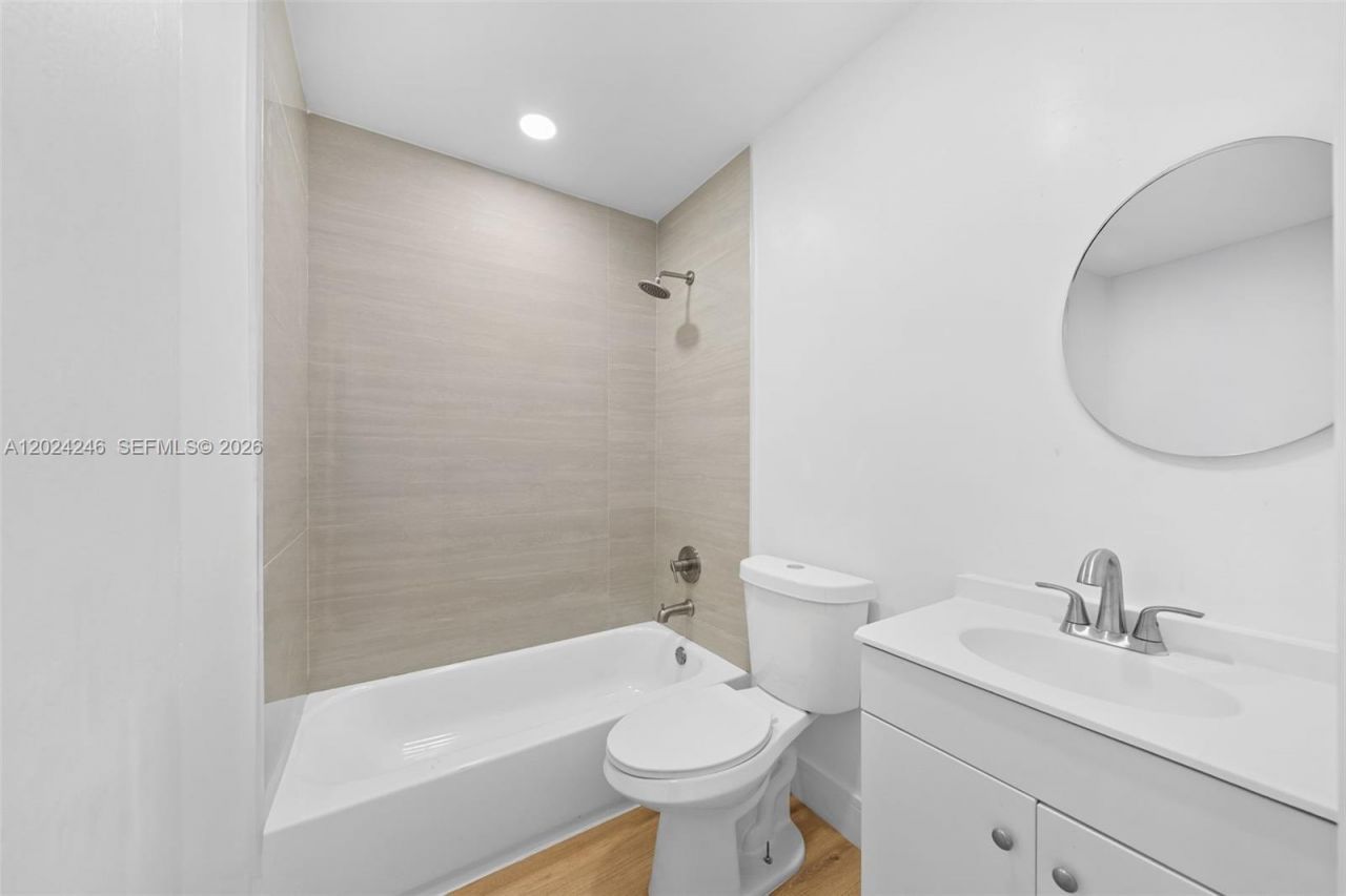4830 NW 13th St, Lauderhill, FL 33313 Photo