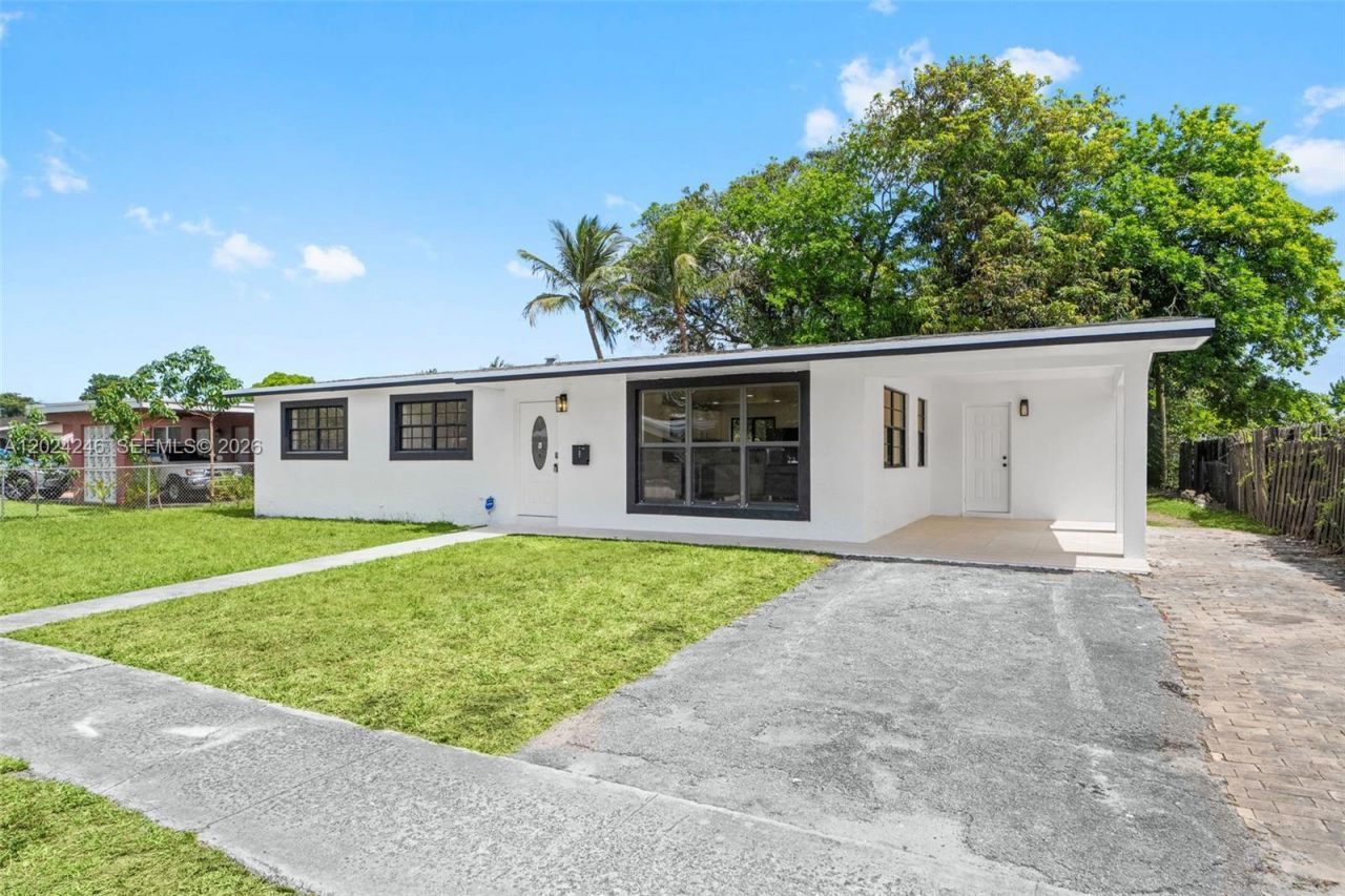 4830 NW 13th St, Lauderhill, FL 33313 Photo