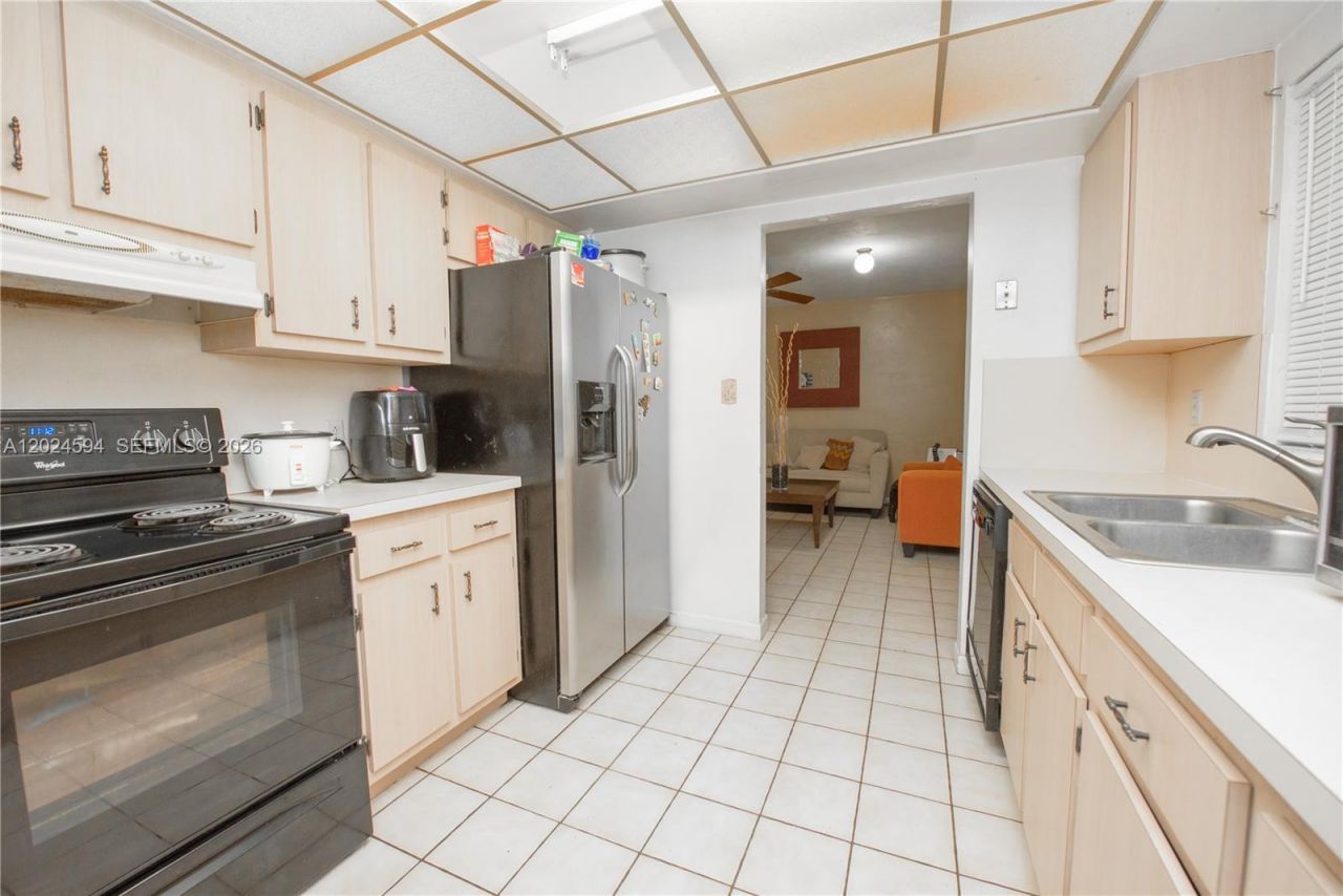 17355 SW 256th St , Homestead, FL 33031 Photo