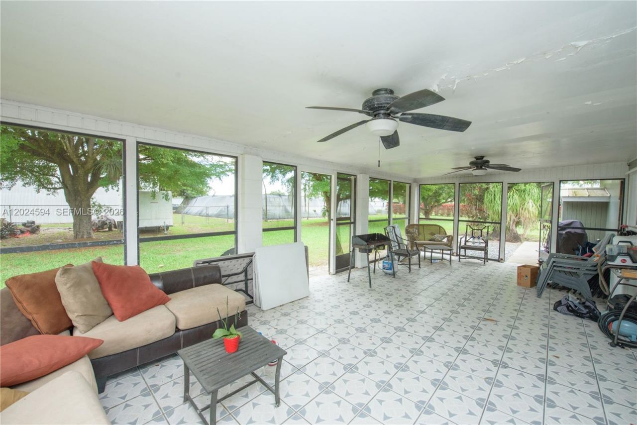 17355 SW 256th St , Homestead, FL 33031 Photo