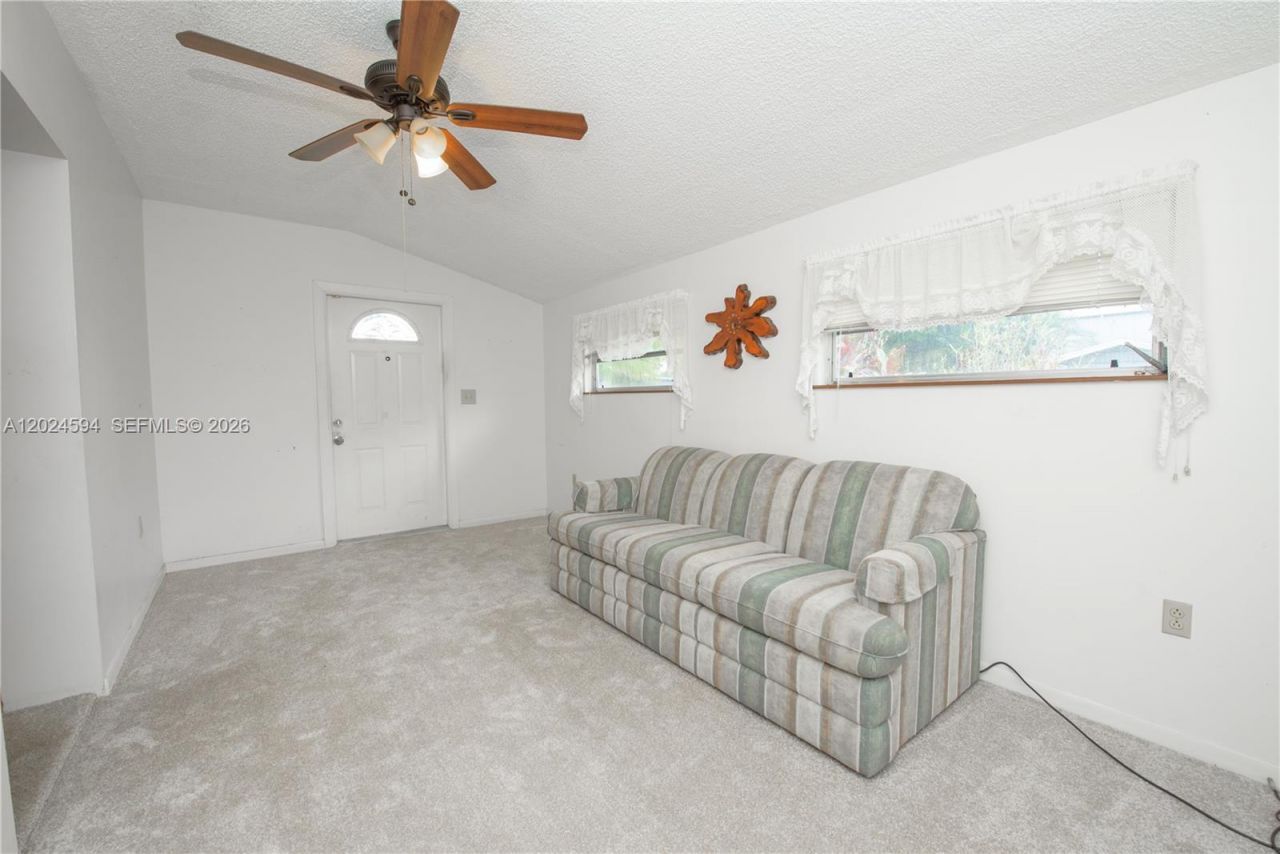 17355 SW 256th St , Homestead, FL 33031 Photo