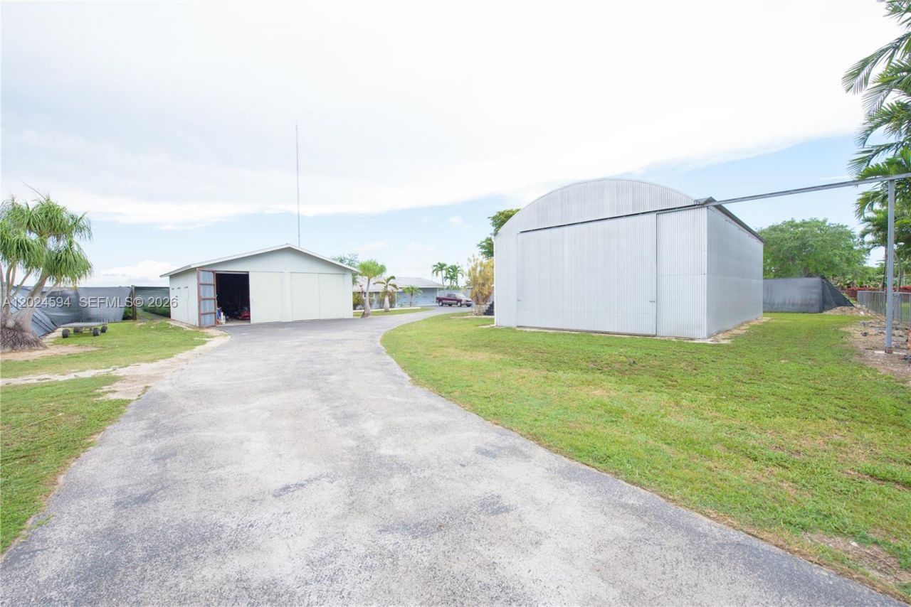17355 SW 256th St , Homestead, FL 33031 Photo