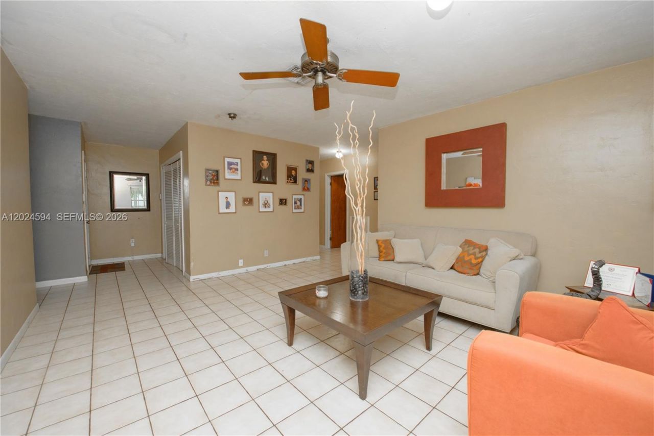 17355 SW 256th St , Homestead, FL 33031 Photo