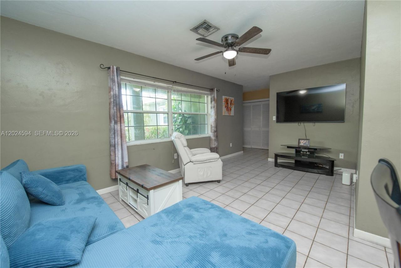 17355 SW 256th St , Homestead, FL 33031 Photo