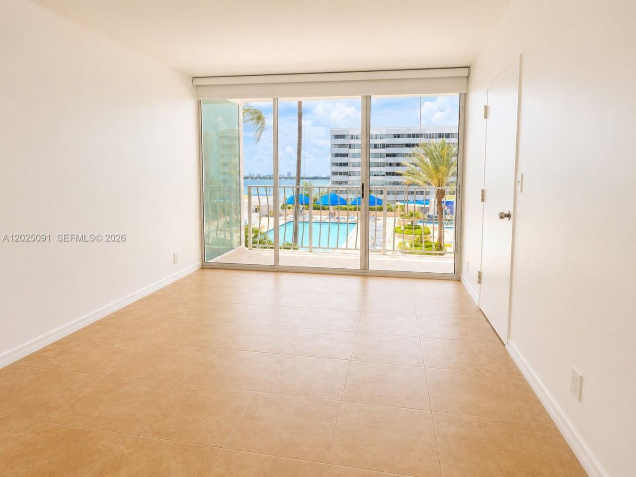 7601 E Treasure Dr , Unit 622, North Bay Village, FL 33141 Photo