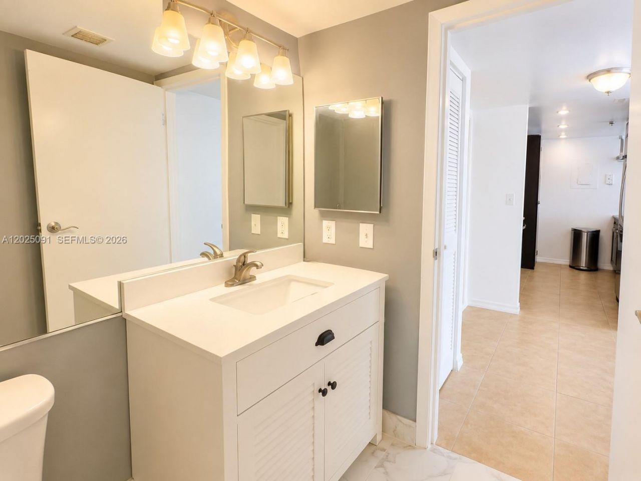 7601 E Treasure Dr , Unit 622, North Bay Village, FL 33141 Photo