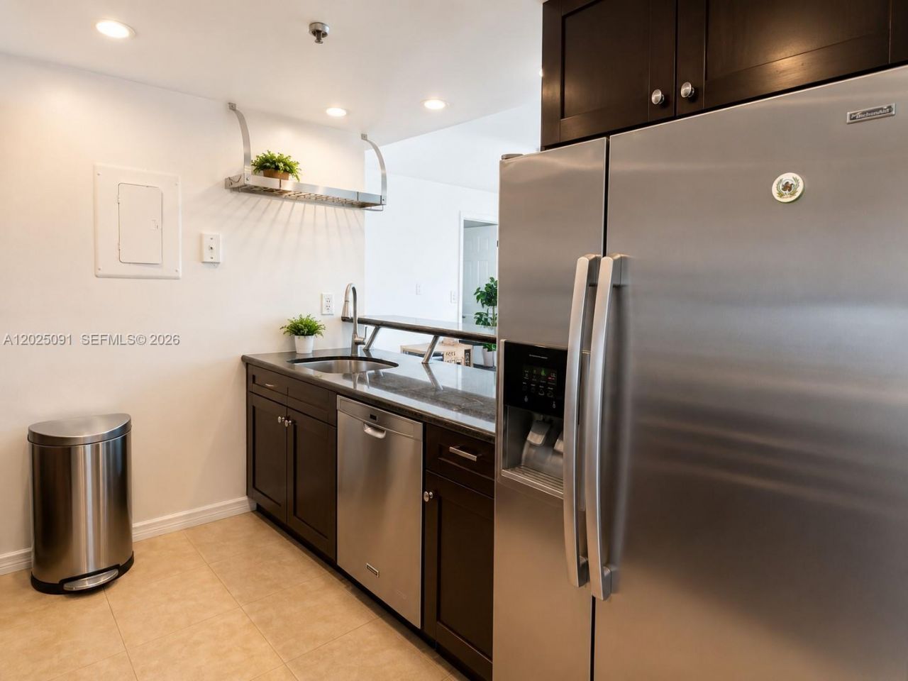 7601 E Treasure Dr , Unit 622, North Bay Village, FL 33141 Photo