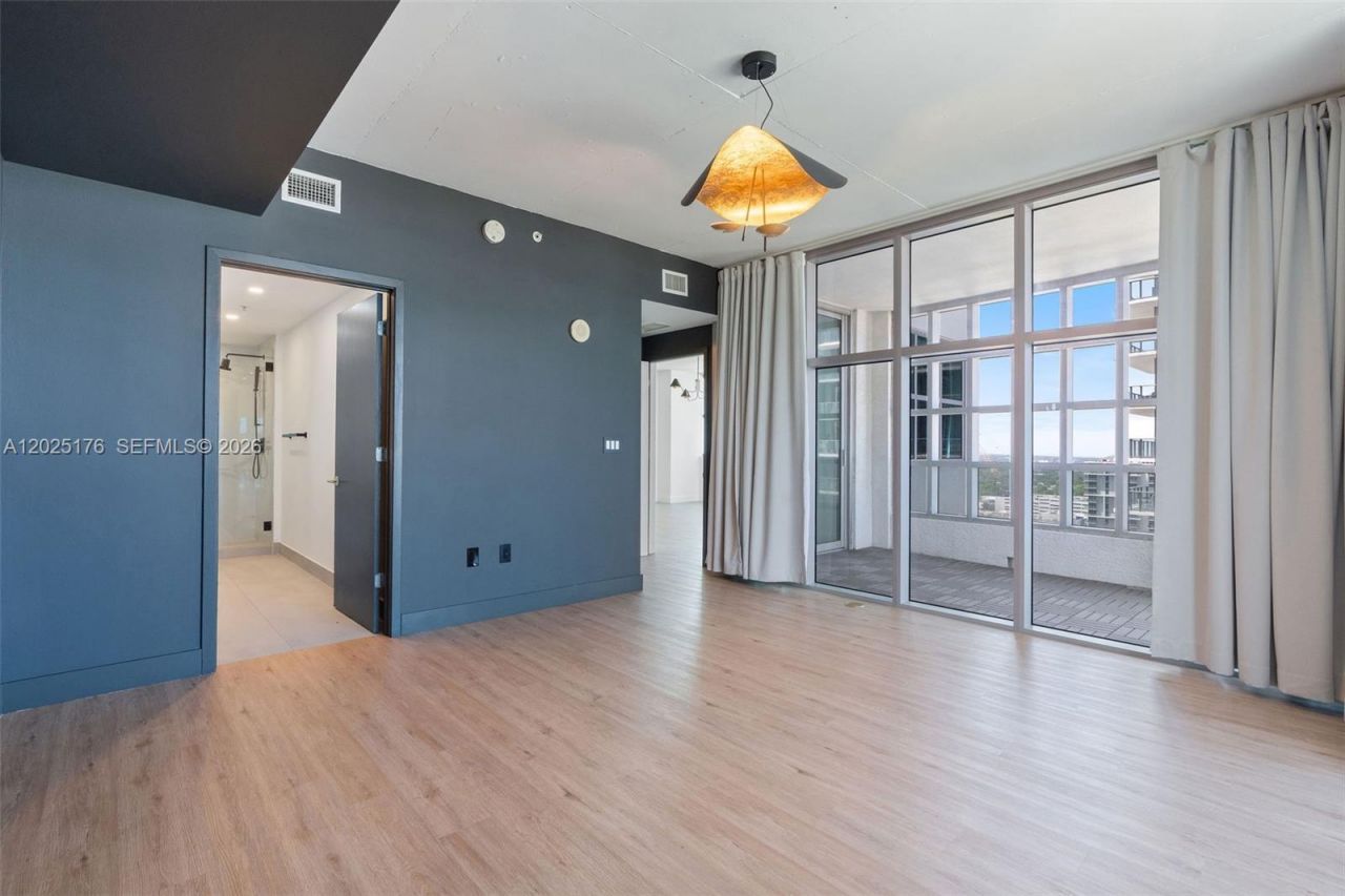 3301 NE 1st Ave , Unit H2215, Miami, FL 33137 Photo