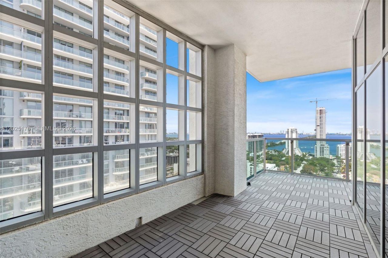 3301 NE 1st Ave , Unit H2215, Miami, FL 33137 Photo