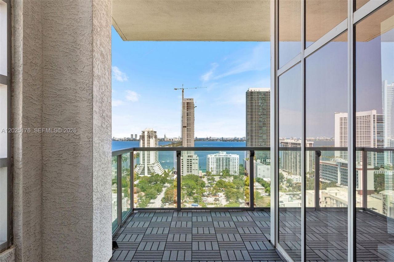 3301 NE 1st Ave , Unit H2215, Miami, FL 33137 Photo