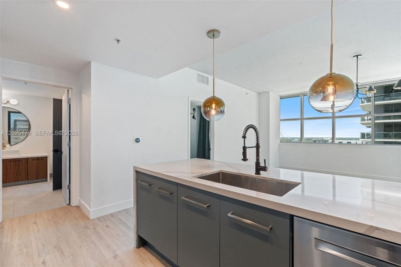 3301 NE 1st Ave , Unit H2215, Miami, FL 33137 Photo