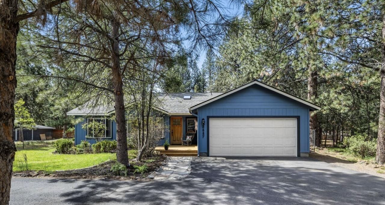 18887 Choctaw Road, Bend, OR 97702 Main Photo