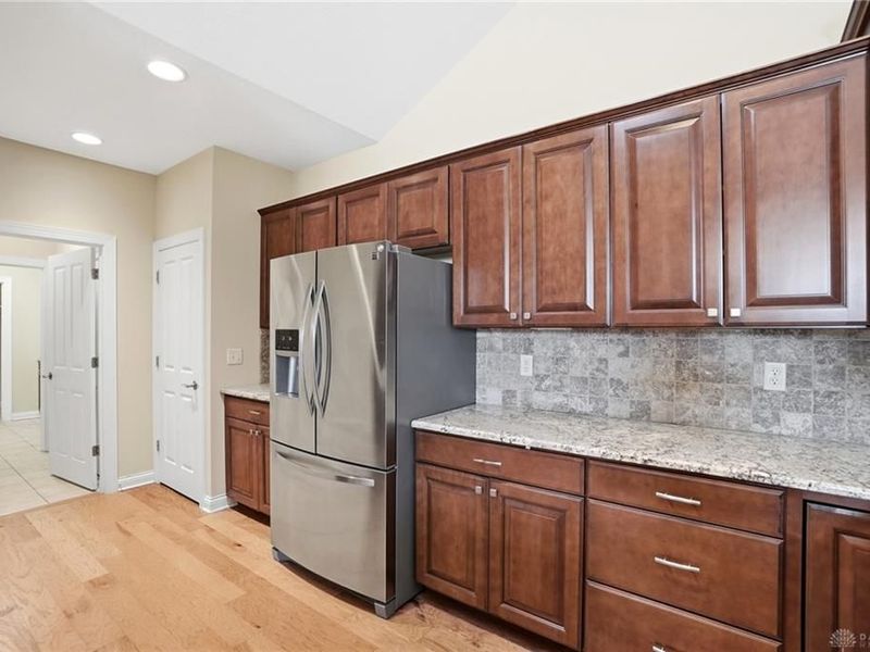 2419 Locust Hill Boulevard, Beavercreek, OH 45431 Photo 10