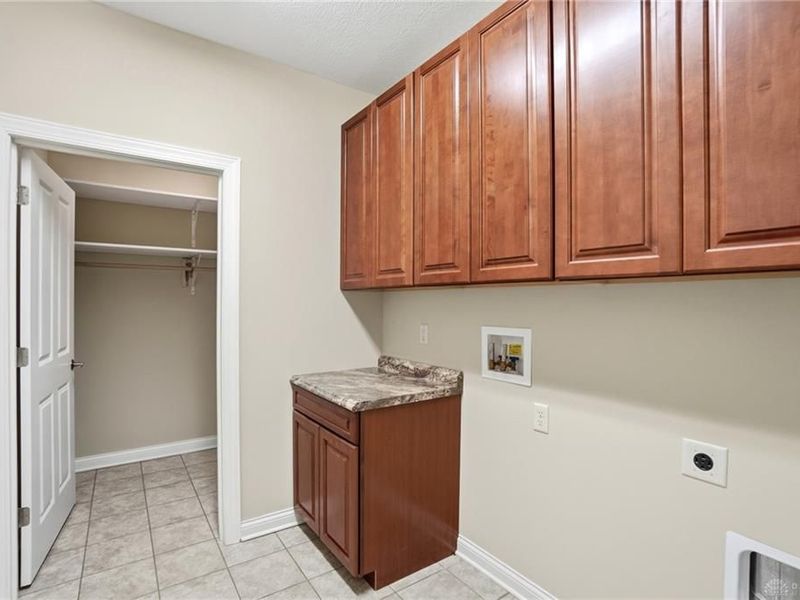 2419 Locust Hill Boulevard, Beavercreek, OH 45431 Photo 25