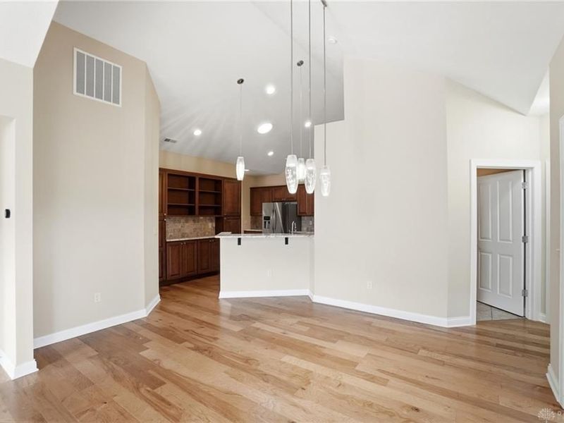 2419 Locust Hill Boulevard, Beavercreek, OH 45431 Photo 5