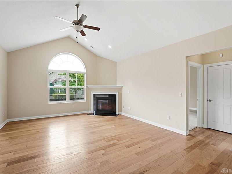 2419 Locust Hill Boulevard, Beavercreek, OH 45431 Photo 6