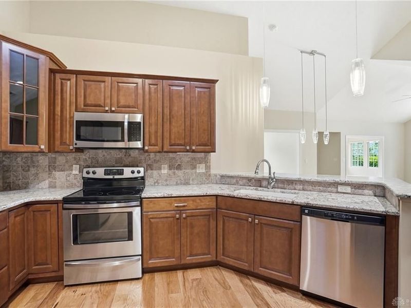 2419 Locust Hill Boulevard, Beavercreek, OH 45431 Photo 8