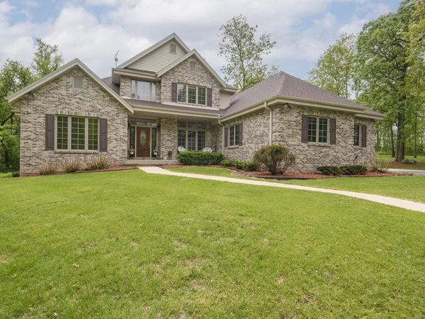 W5923 County Road E, Burnett, WI 53922