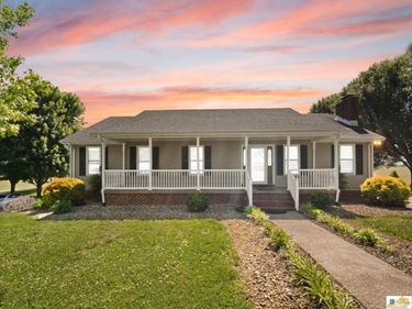 3686 S Jackson Highway , Horse Cave, KY 42749