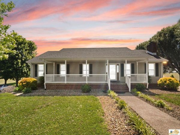 3686 S Jackson Highway , Horse Cave, KY 42749