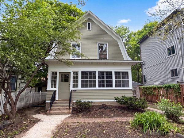 515 W 22nd Street , Minneapolis, MN 55405