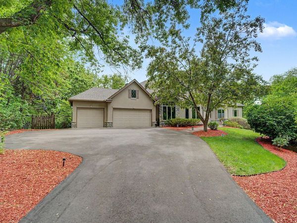11445 Landing Road , Eden Prairie, MN 55347