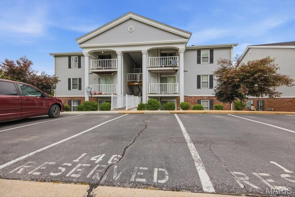 1231 Creve Coeur Crossing Lane , Unit B, Creve Coeur, MO 63017 Main Photo
